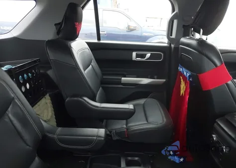 2020 Ford Explorer Xlt from USA, damaged, VIN 1FMSK7DH1LGC28639